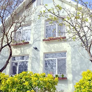  Дом отдыха Garden Near Beach, Airport